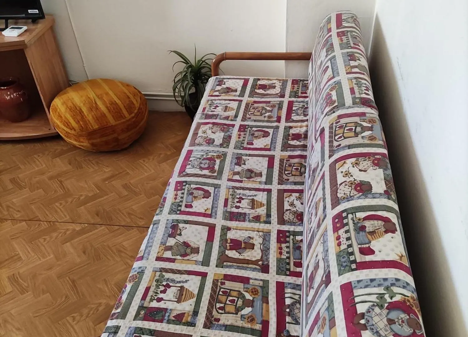 Practical Apartment Close To The City Centre Selanik